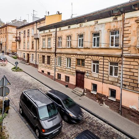 Old Town Cosy Apartment Lviv Exterior photo